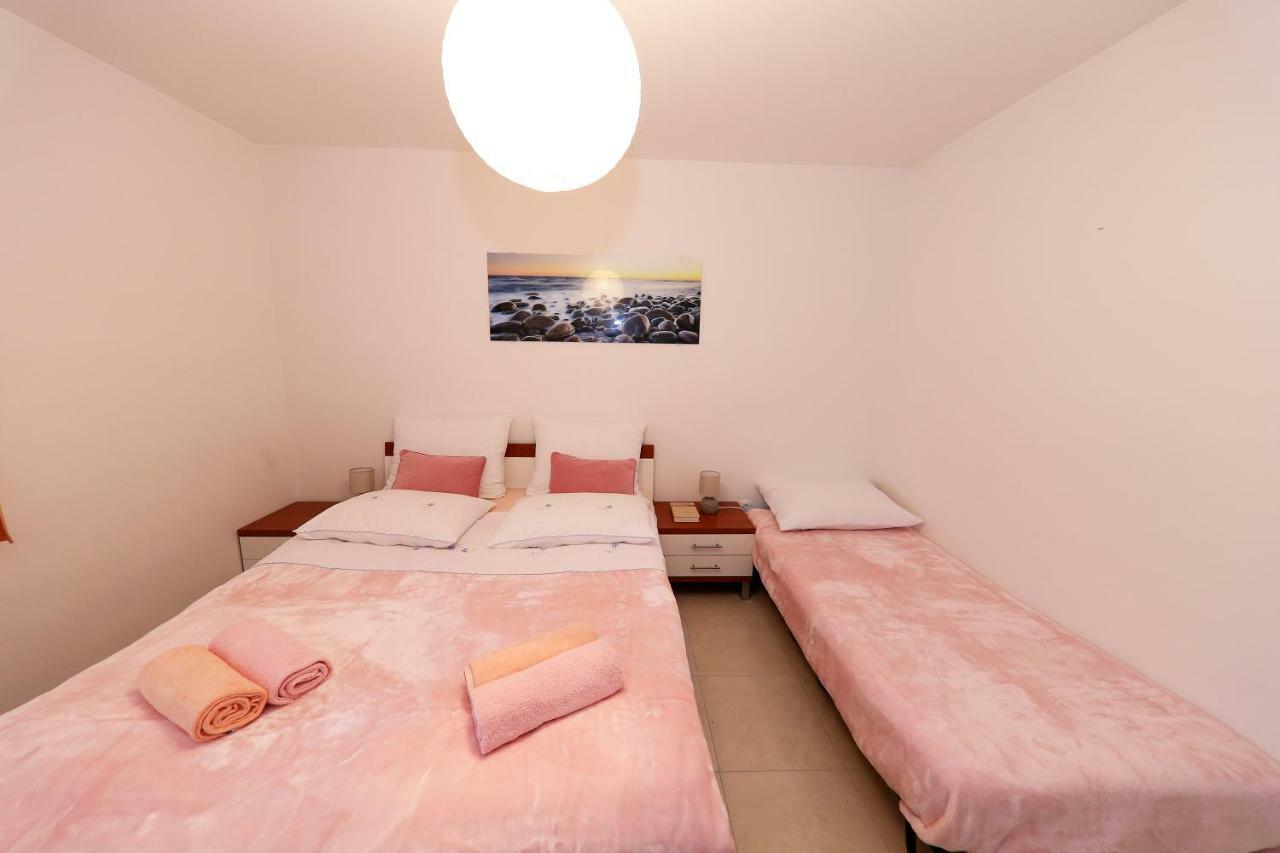 Apartments Anka Rtina Zewnętrze zdjęcie